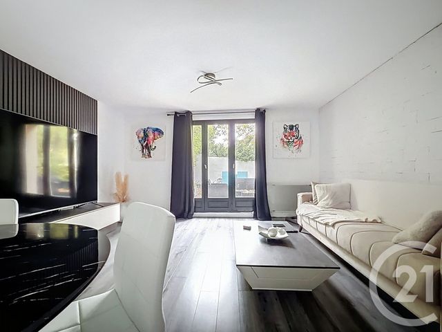 maison à vendre - 3 pièces - 63.0 m2 - MONTFERMEIL - 93 - ILE-DE-FRANCE - Century 21 Coeur De Ville