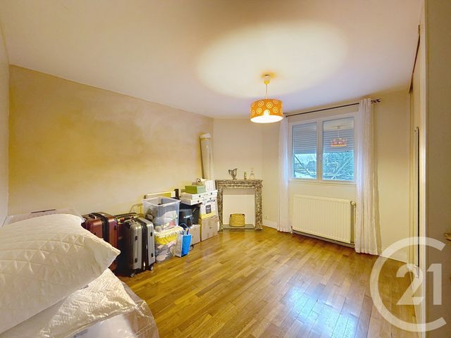 maison à vendre - 7 pièces - 145.54 m2 - CHELLES - 77 - ILE-DE-FRANCE - Century 21 Coeur De Ville