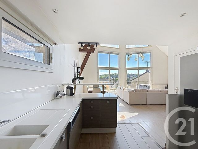 maison à vendre - 6 pièces - 127.17 m2 - MONTFERMEIL - 93 - ILE-DE-FRANCE - Century 21 Coeur De Ville