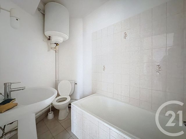 Appartement F1 à vendre - 1 pièce - 28.57 m2 - MONTFERMEIL - 93 - ILE-DE-FRANCE - Century 21 Coeur De Ville