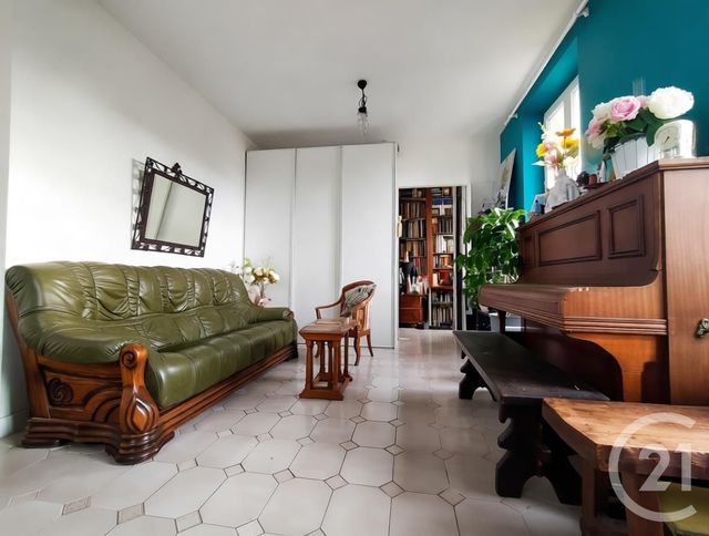 maison à vendre - 5 pièces - 85.47 m2 - MONTFERMEIL - 93 - ILE-DE-FRANCE - Century 21 Coeur De Ville