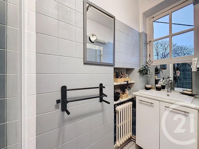 Appartement F3 à vendre - 3 pièces - 53.7 m2 - MONTFERMEIL - 93 - ILE-DE-FRANCE - Century 21 Coeur De Ville