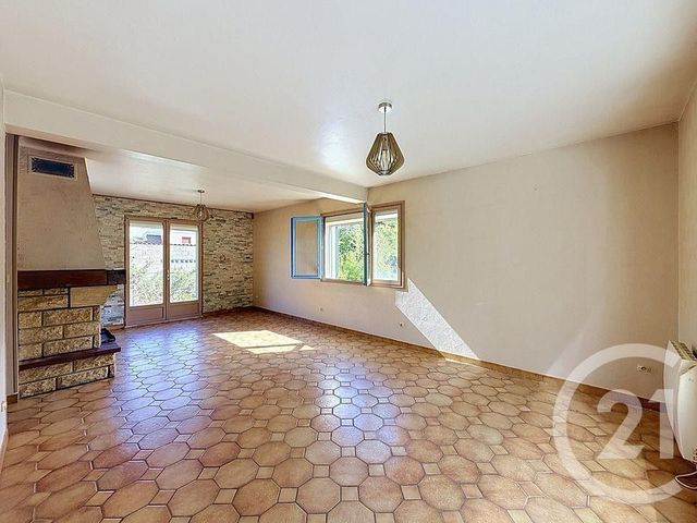 maison à vendre - 5 pièces - 111.0 m2 - MONTFERMEIL - 93 - ILE-DE-FRANCE - Century 21 Coeur De Ville