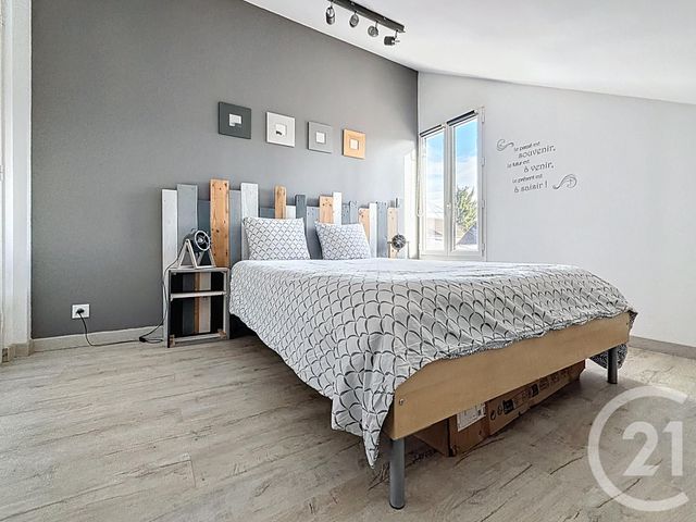 maison à vendre - 5 pièces - 140.0 m2 - MONTFERMEIL - 93 - ILE-DE-FRANCE - Century 21 Coeur De Ville