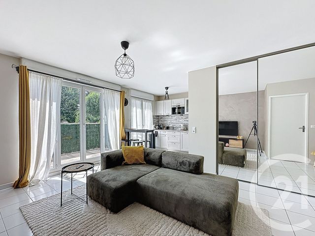 Appartement F4 à vendre - 4 pièces - 72.42 m2 - MONTFERMEIL - 93 - ILE-DE-FRANCE - Century 21 Coeur De Ville