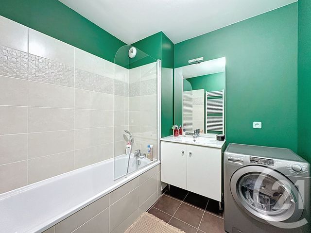 Appartement F4 à vendre - 4 pièces - 72.42 m2 - MONTFERMEIL - 93 - ILE-DE-FRANCE - Century 21 Coeur De Ville