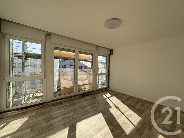 Appartement F3 à vendre - 3 pièces - 69.95 m2 - CLICHY SOUS BOIS - 93 - ILE-DE-FRANCE - Century 21 Coeur De Ville