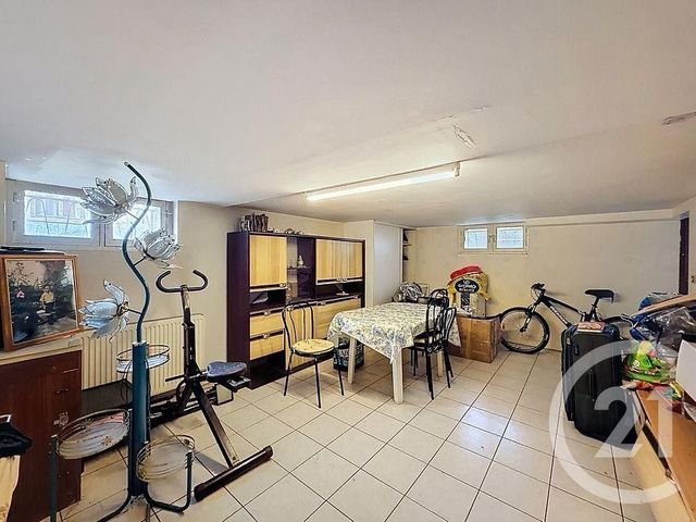 maison à vendre - 7 pièces - 180.46 m2 - MONTFERMEIL - 93 - ILE-DE-FRANCE - Century 21 Coeur De Ville