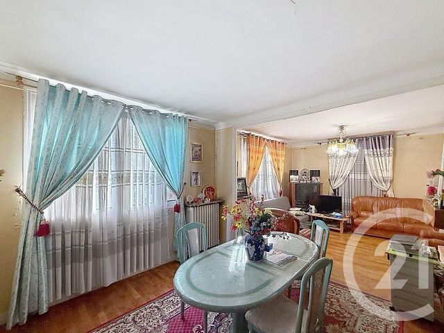 maison à vendre - 7 pièces - 180.46 m2 - MONTFERMEIL - 93 - ILE-DE-FRANCE - Century 21 Coeur De Ville