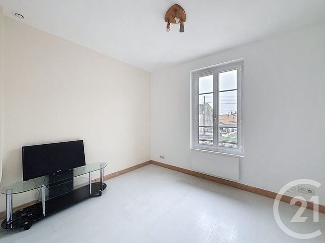 Appartement à vendre - 2 pièces - 21.5 m2 - CLICHY SOUS BOIS - 93 - ILE-DE-FRANCE - Century 21 Coeur De Ville