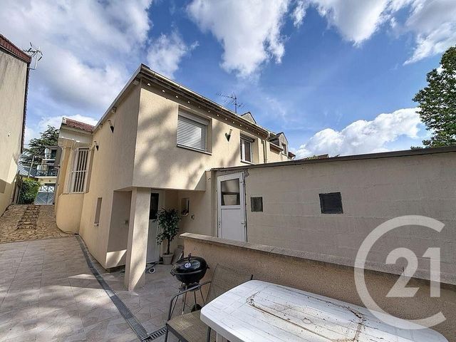 maison à vendre - 7 pièces - 111.3 m2 - MONTFERMEIL - 93 - ILE-DE-FRANCE - Century 21 Coeur De Ville
