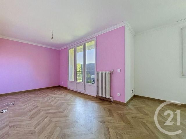 Appartement F4 à vendre - 4 pièces - 58.4 m2 - CLICHY SOUS BOIS - 93 - ILE-DE-FRANCE - Century 21 Coeur De Ville