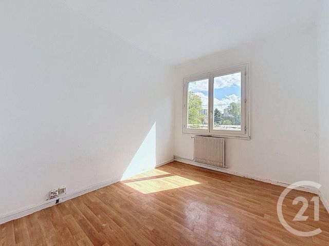 Appartement F3 à vendre - 3 pièces - 53.0 m2 - CLICHY SOUS BOIS - 93 - ILE-DE-FRANCE - Century 21 Coeur De Ville