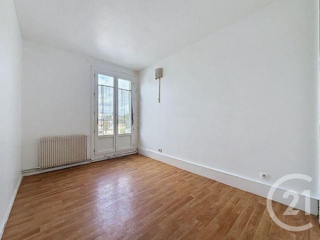Appartement F3 à vendre - 3 pièces - 53.0 m2 - CLICHY SOUS BOIS - 93 - ILE-DE-FRANCE - Century 21 Coeur De Ville