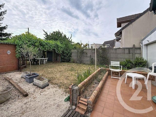 maison à vendre - 5 pièces - 133.16 m2 - MONTFERMEIL - 93 - ILE-DE-FRANCE - Century 21 Coeur De Ville
