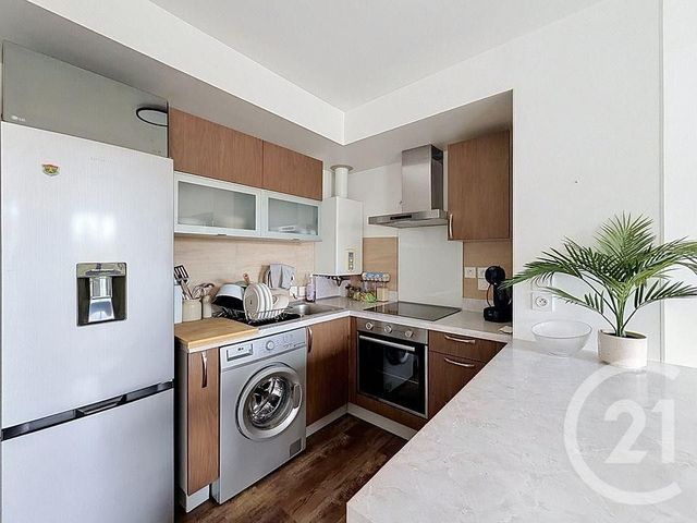 Appartement à vendre - 2 pièces - 42.0 m2 - MONTFERMEIL - 93 - ILE-DE-FRANCE - Century 21 Coeur De Ville