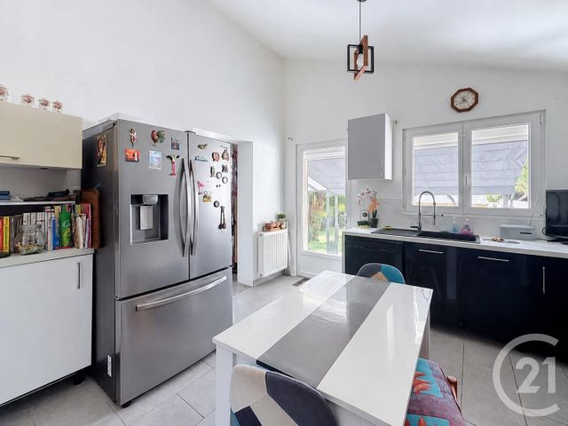 maison à vendre - 4 pièces - 107.6 m2 - MONTFERMEIL - 93 - ILE-DE-FRANCE - Century 21 Coeur De Ville
