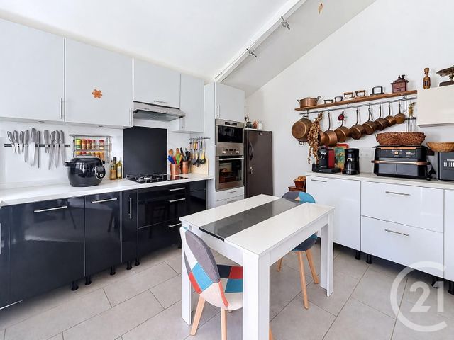 maison à vendre - 4 pièces - 107.6 m2 - MONTFERMEIL - 93 - ILE-DE-FRANCE - Century 21 Coeur De Ville