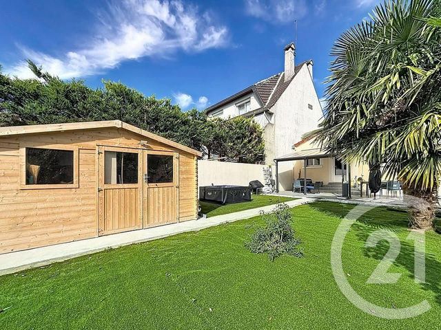maison à vendre - 4 pièces - 107.6 m2 - MONTFERMEIL - 93 - ILE-DE-FRANCE - Century 21 Coeur De Ville