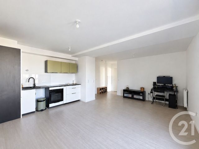 Appartement F2 à vendre - 2 pièces - 47.09 m2 - CLICHY SOUS BOIS - 93 - ILE-DE-FRANCE - Century 21 Coeur De Ville