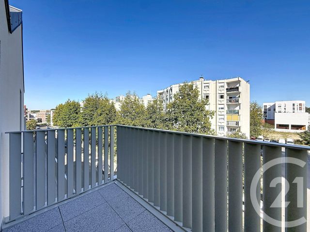 Appartement F2 à vendre - 2 pièces - 47.09 m2 - CLICHY SOUS BOIS - 93 - ILE-DE-FRANCE - Century 21 Coeur De Ville